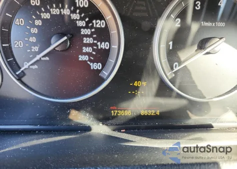 2011 BMW X3 xDrive28I z USA, uszkodzony, nr VIN 5UXWX5C55BLW14231